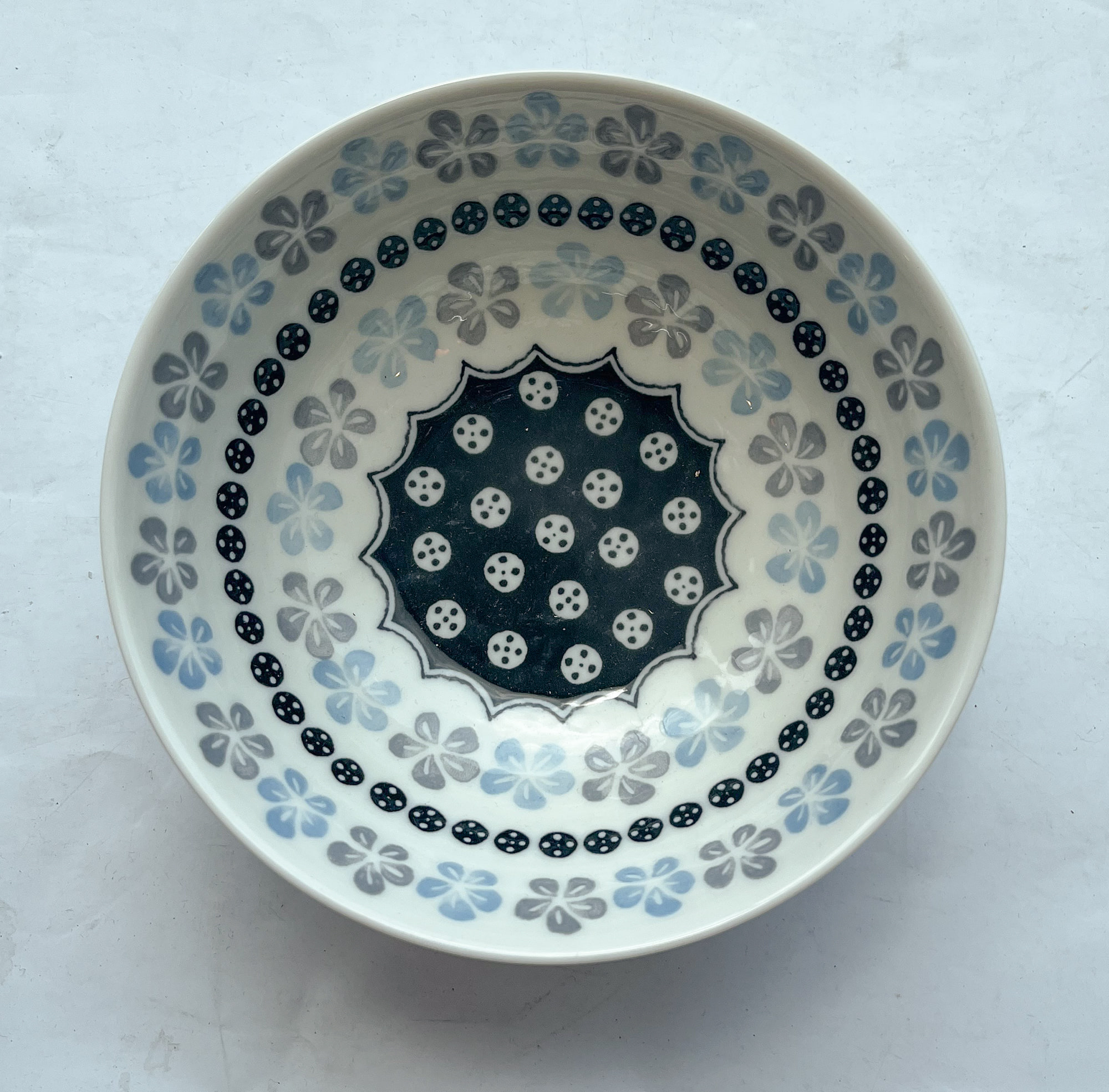 od0205-059/16cm 블루그레이 꽃무늬 중볼/Φ16x7cm/일본그릇